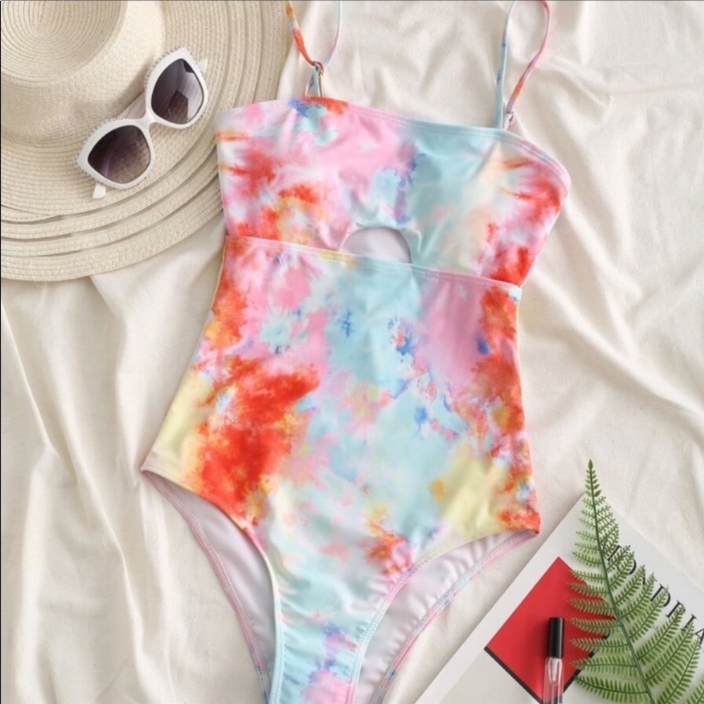 Boho Tie Dye Cut Out Monokini One Piece Swimsuit NEW - Picture 2 of 7